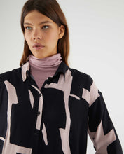 Load image into Gallery viewer, Compania Fantastica Abstract Block Print Shirt - Pink/Black