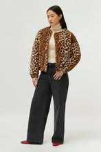 Load image into Gallery viewer, Compania Fantastică Leopard Fur Bomber Jacket