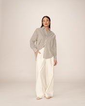 Load image into Gallery viewer, Grace & Mila Parsons Shirt - Striped Ecru