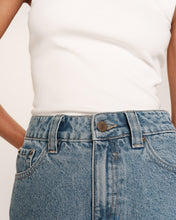 Load image into Gallery viewer, Grace & Mila Rice Denim Shorts - Blue