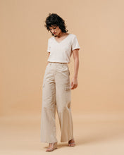 Load image into Gallery viewer, Grace & Mila Manuel T Shirt - Beige