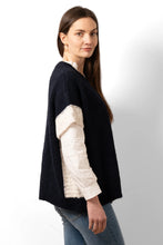 Load image into Gallery viewer, Maiba Tank Top - Navy / Cream