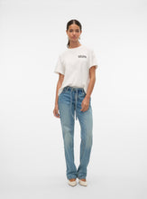 Load image into Gallery viewer, Vero Moda Mette Sigma Boxy T Shirt - White