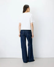 Load image into Gallery viewer, Grace &amp; Mila Anis Slogan T Shirt - Ivory