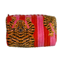 Load image into Gallery viewer, Madagascar Velvet Make Up Bag - Pink