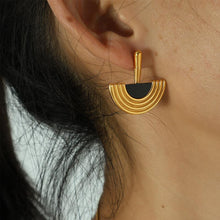 Load image into Gallery viewer, Ridged Semi Circle Drop Earring