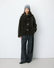 Load image into Gallery viewer, Grace &amp; Mila Amelio Coat - Khaki
