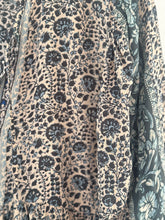 Load image into Gallery viewer, Boho Floral Print Top | Ba&amp;Sh