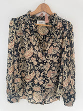 Load image into Gallery viewer, Floral Blouse | Ba&amp;Sh