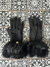 Load image into Gallery viewer, Alex Max Faux Fur Trim Gloves - Black