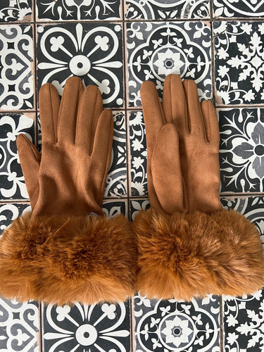 Alex Max Faux Fur Trim Gloves - Tan
