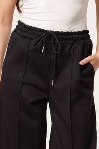 Barrel Leg Jogger - Black
