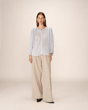 Load image into Gallery viewer, Grace &amp; Mila Poesie Blouse - Blue