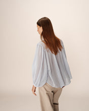 Load image into Gallery viewer, Grace &amp; Mila Poesie Blouse - Blue