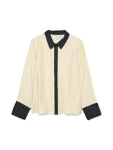 Load image into Gallery viewer, Gynice Shirt by Vero Moda Boutique - Black Birch