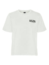 Load image into Gallery viewer, Vero Moda Mette Sigma Boxy T Shirt - White