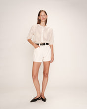 Load image into Gallery viewer, Grace &amp; Mila Royale Blouse - Ecru
