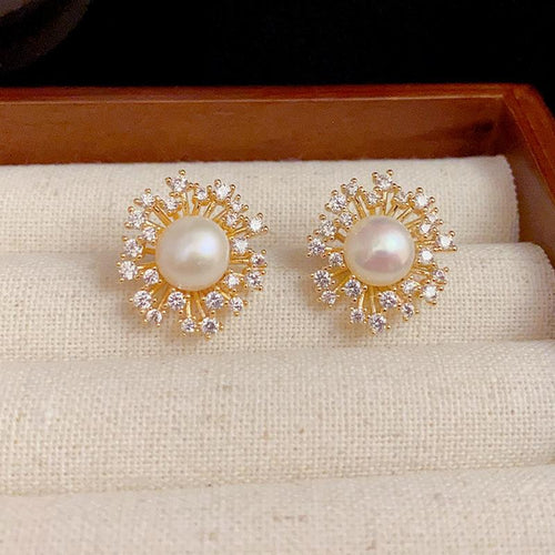 Pearl Burst Earring