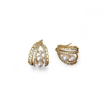 Load image into Gallery viewer, Multi Row Gem/Pearl Half Hoop earring - Gold