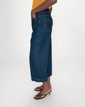 Load image into Gallery viewer, Grace &amp; Mila Joe Jeans - Dark Blue
