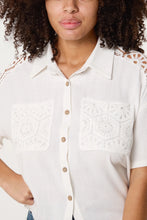 Load image into Gallery viewer, Crochet Pocket Shirt - White