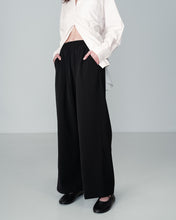 Load image into Gallery viewer, Grace &amp; Mila Noblesse Trousers - Black