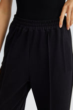 Load image into Gallery viewer, Touche Prive Sweatpant - Black