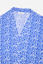 Load image into Gallery viewer, Betsy Open Shirt - Blue