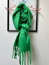 Load image into Gallery viewer, Blanket Scarf - Green