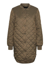 Load image into Gallery viewer, Vero Moda 3/4 Quilt Jacket - Bungee Cord