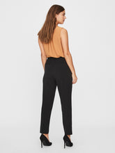 Load image into Gallery viewer, Vero Moda Johanne Cropped Pants - Black