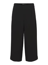 Load image into Gallery viewer, Vero Moda Cookie Culotte Pant - Black