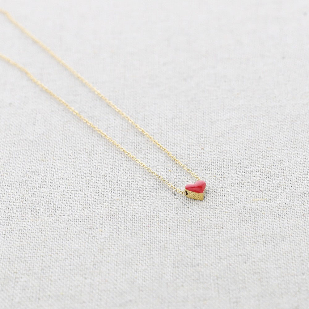 Short Enamel Heart Necklace - Red