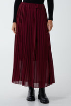 Load image into Gallery viewer, Pleated Maxi Skirt - Burgundy