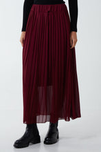 Load image into Gallery viewer, Pleated Maxi Skirt - Burgundy